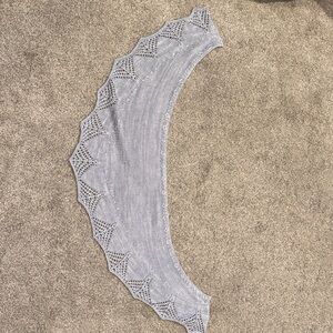 Elegant Gray Knit Shawl